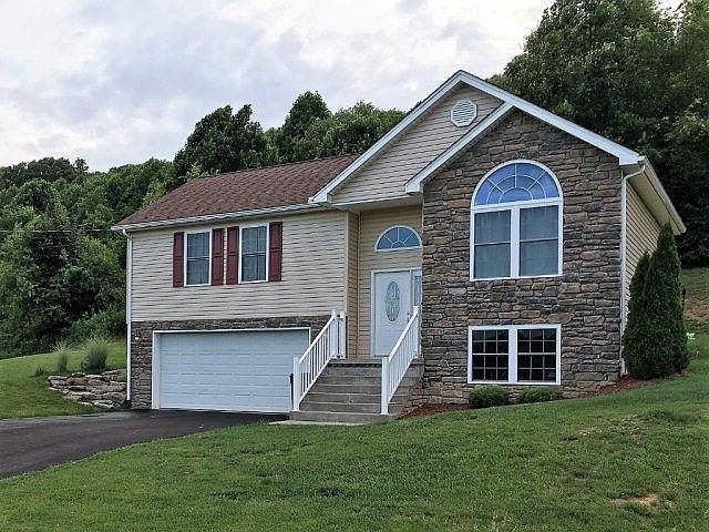 153 Beth Ln, Beckley, WV 25801 | Zillow