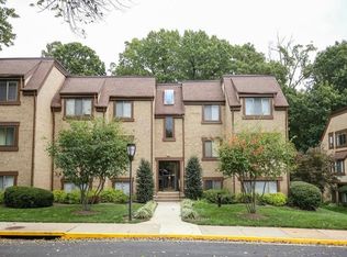 1668 Parkcrest Cir APT 100, Reston, VA 20190