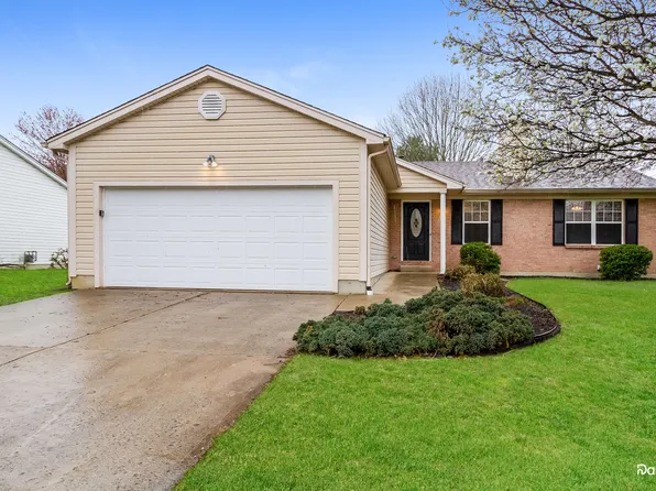 607 Fox Chase Way, Maineville, OH 45039