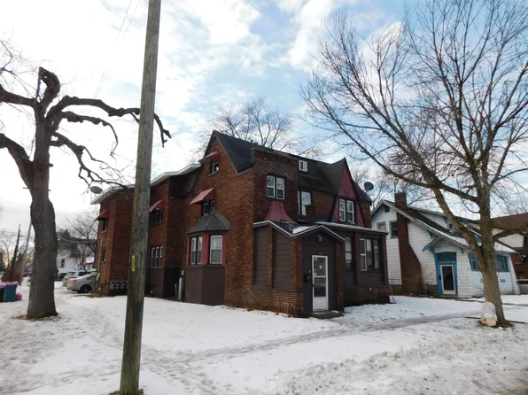 1104 Minnie St #3, Pt Huron, MI 48060