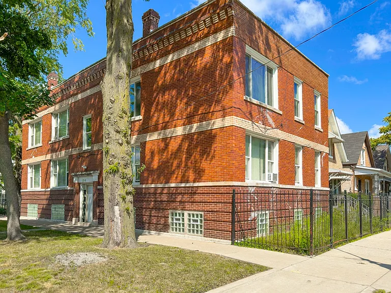 3436 W Huron St #2W — Photo 7