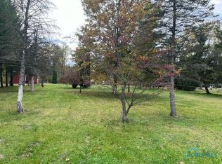 12575 Archbold Whitehouse Rd, Whitehouse, OH 43571