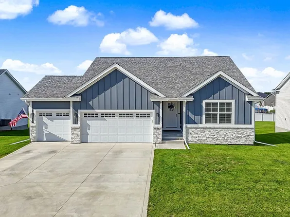 428 Wicker Dr, Huxley, IA 50124
