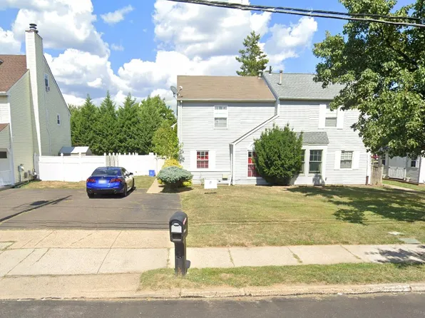 2091 Red Lion Rd #A, Philadelphia, PA 19115