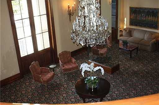 3rd image of 1750 Saint Charles Ave APT 233
