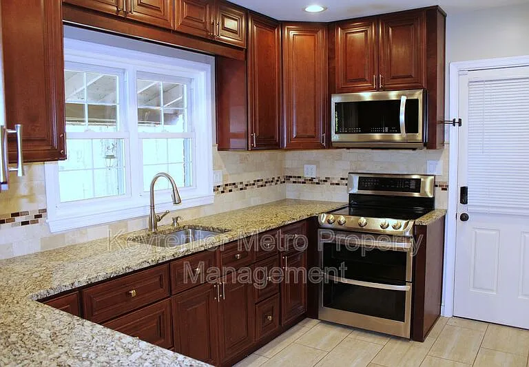 9201 Fort Foote Rd — Photo 8