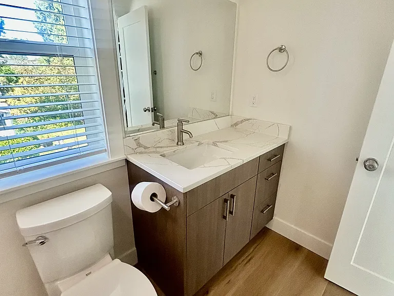 326 Boblett St — Photo 17