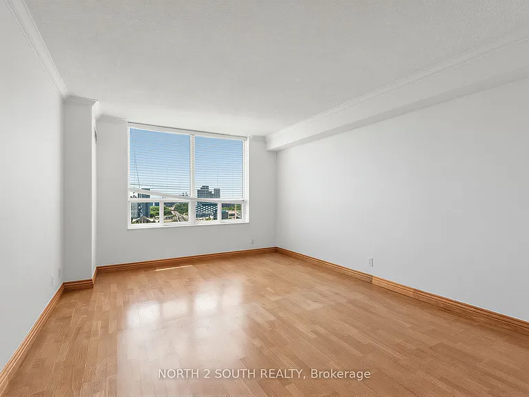 215 Wynford Dr #2802 — Photo 19