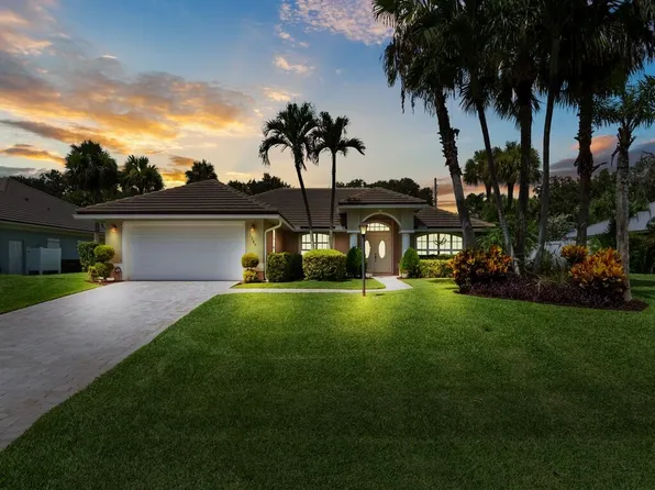 1365 ADMIRALS Walk, Vero Beach, FL 32963