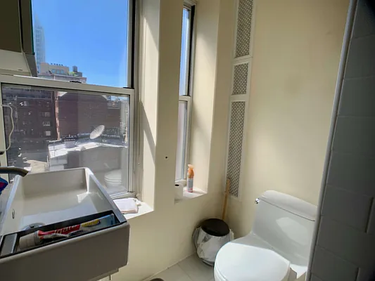 Rented by Building Equity Real Estate LLC | media 20