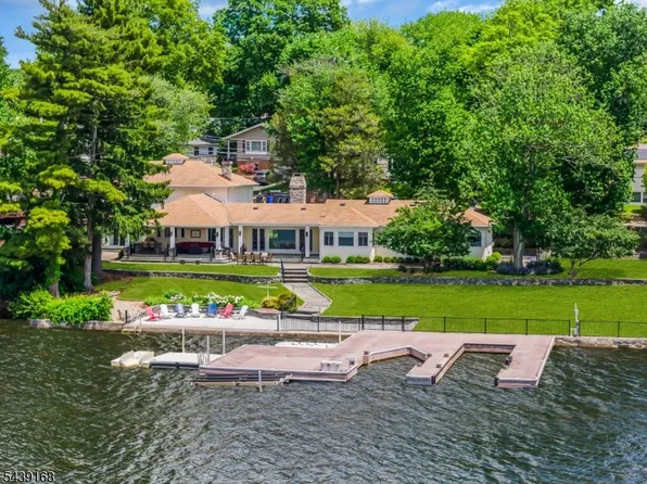 211 Mount Arlington Blvd, Roxbury Twp., NJ 07850
