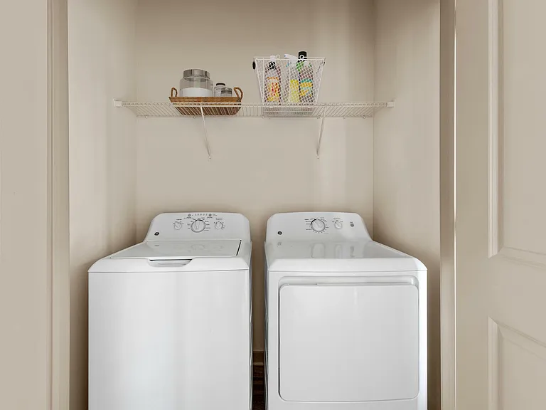 Green Park - In-Home Laundry
