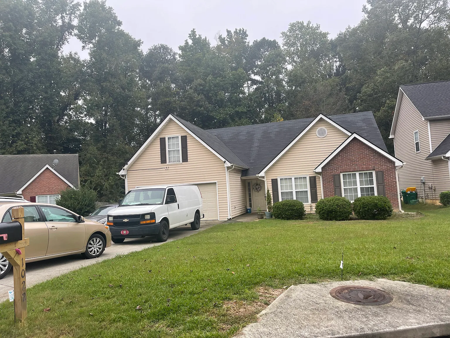 3 bed, 1836 sqft, $2,300 — Photo 1