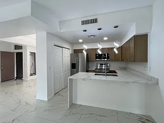 5540 N Mica Mountain Dr — Photo 5