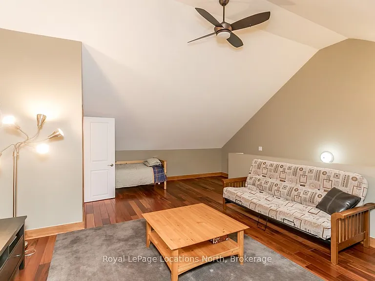 104 Farm Gate Rd #6 — Photo 33
