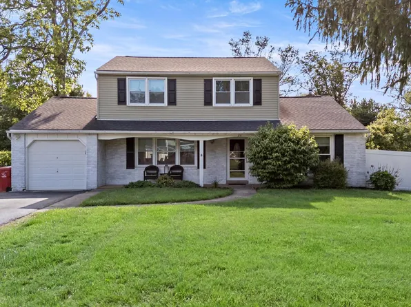 19 Buckwalter Rd, Norristown, PA 19403