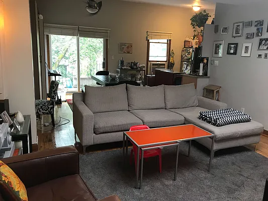 Rented by Realty Nerd | media 46