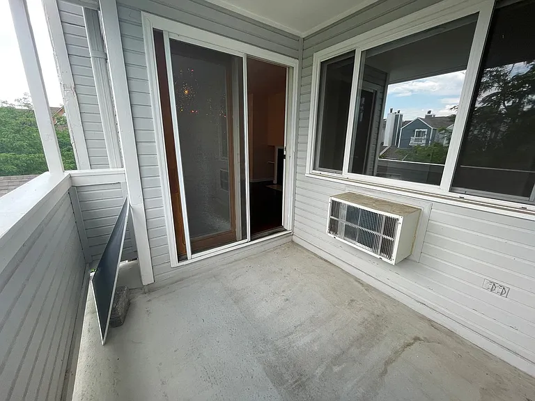 2201 Pearl St #217 — Photo 17