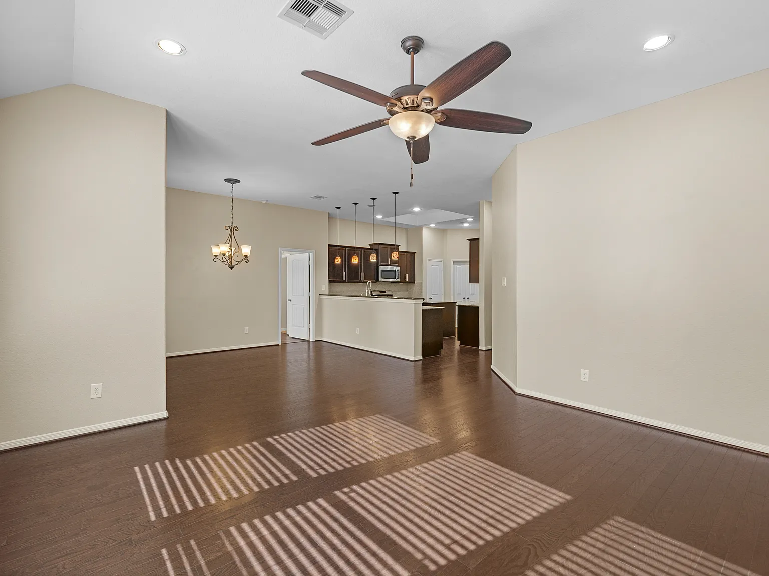 Austin Thomas Drive (8602) - P - 1 — Photo 2