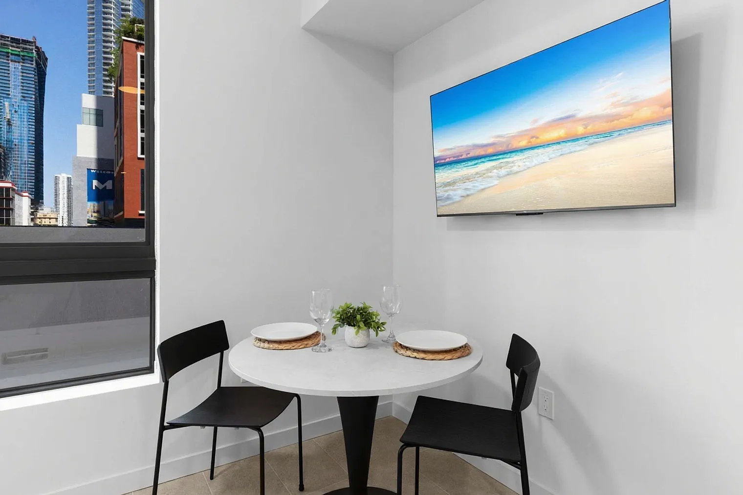 Studio, 1.0 bath, 430 sqft, $2,495 — Photo 4