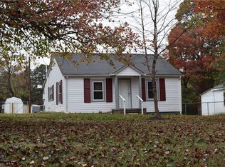 3725 Kivett Dr, Jamestown, NC 27282