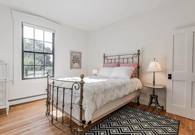 7 Atlantic St #1 — Photo 10