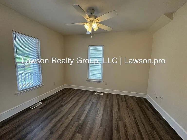 813 Gilmer Ave NW — Photo 8