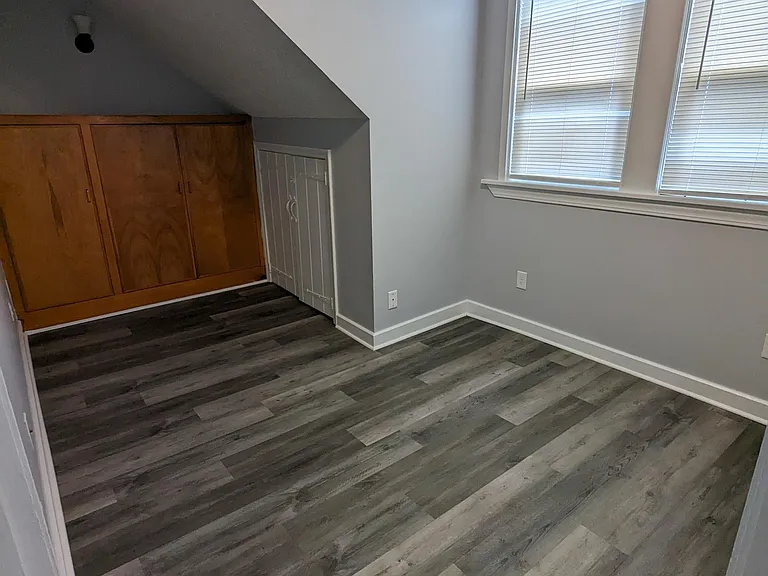 359 Oak St #3 — Photo 7