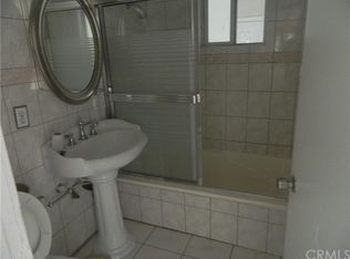 13447 Iroquois Rd, Apple Valley, CA 92308