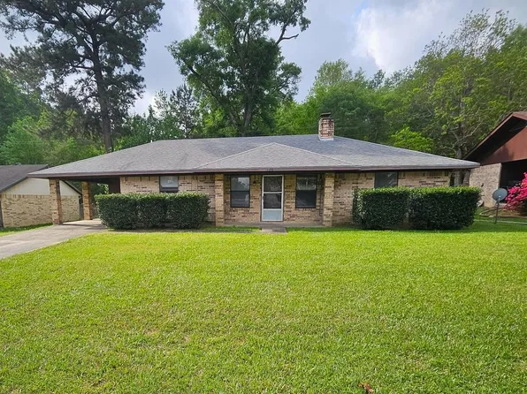 130 Raymond Dr, New Llano, LA 71461