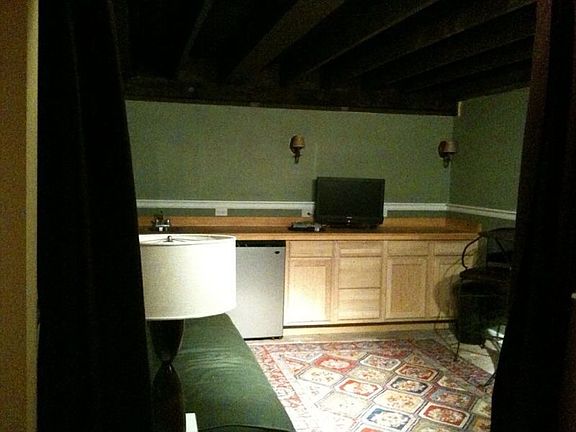 Basement Bar / Guest Room