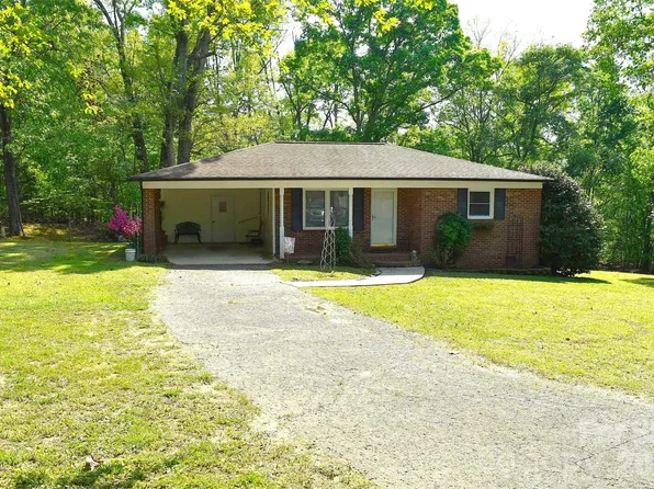 217 Redwood Ln, Lincolnton, NC 28092