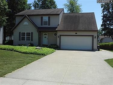 1st image of 7055 Oak Tree Dr