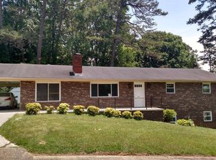 140 Alger Rd, Oak Ridge, TN 37830