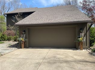 509 N Main St, Englewood, OH 45322