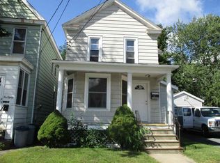 1076 Hegeman St, Schenectady, NY 12306
