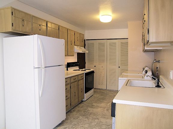 New Refrigerator and Stove