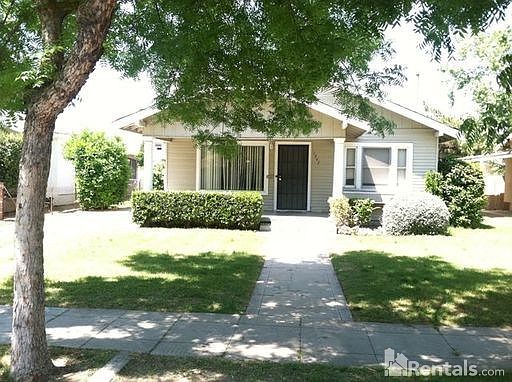 2nd image of 1247 N Thorne Ave