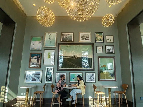 555 10th Avenue image 9 of 13