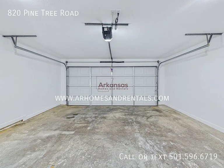 820 Pine Tree Rd — Photo 15