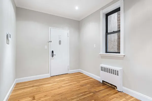 Rented by Cooper & Cooper Real Estate | media 6