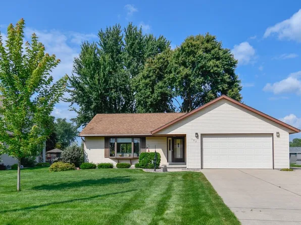107 W Baehr St, Cecil, WI 54111
