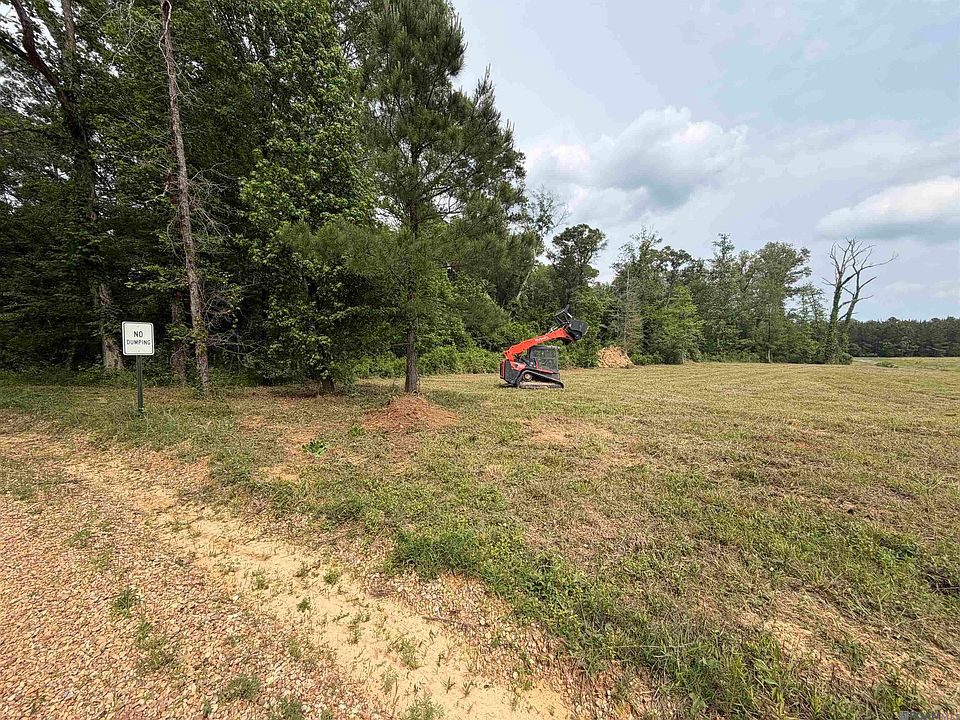 2nd image of 4343 Feliciana Dr