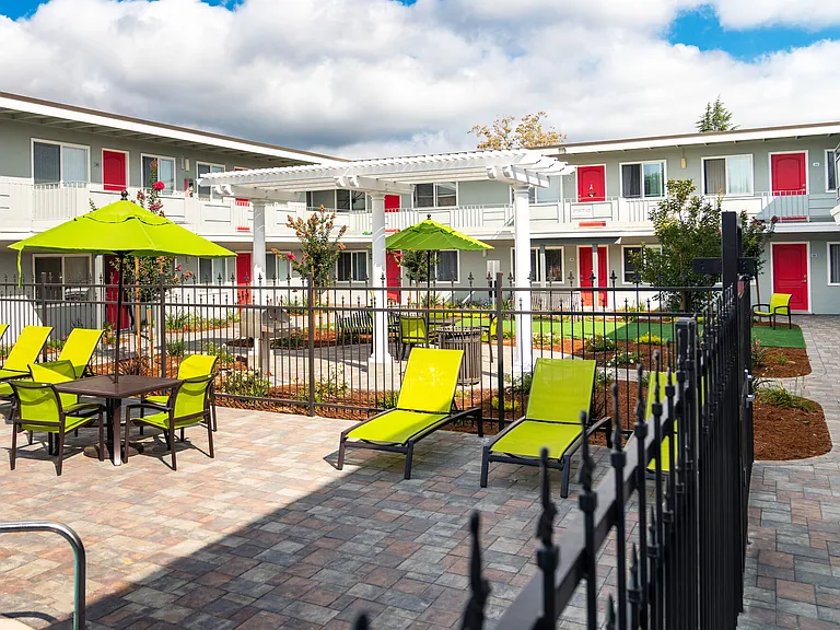 Bon Aire Apartments — Photo 87