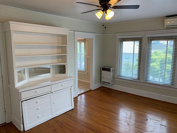 3rd image of 2100 1st Ave #18