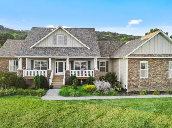 1109 Legacy Bay Dr, Mooresburg, TN 37811