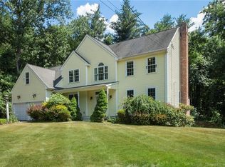 67 Juniper Dr, Avon, CT 06001