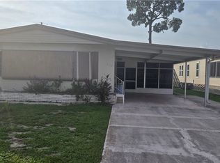 612 Pine Grove Ct, North Fort Myers, FL 33917