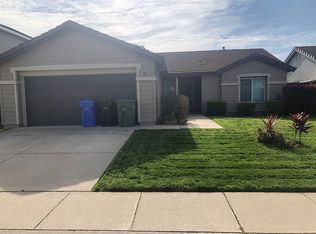 8928 Four Seasons Dr, Elk Grove, CA 95624