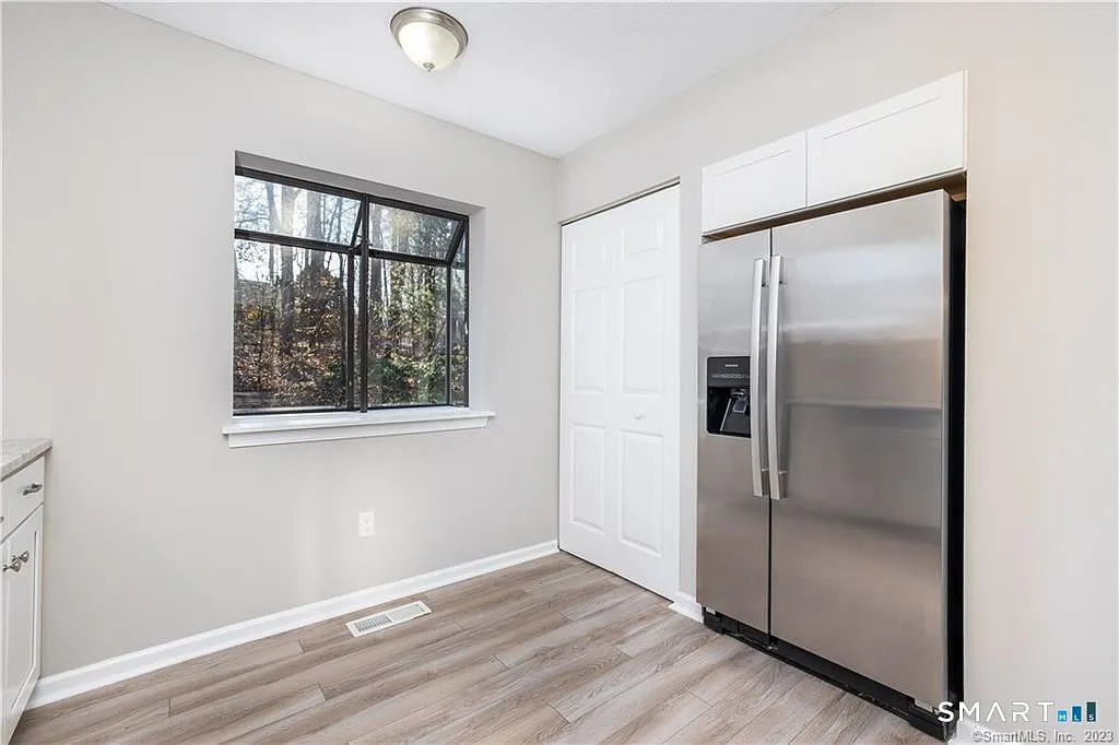 2 bed, 2.5 bath, 1260 sqft, $2,800 — Photo 4